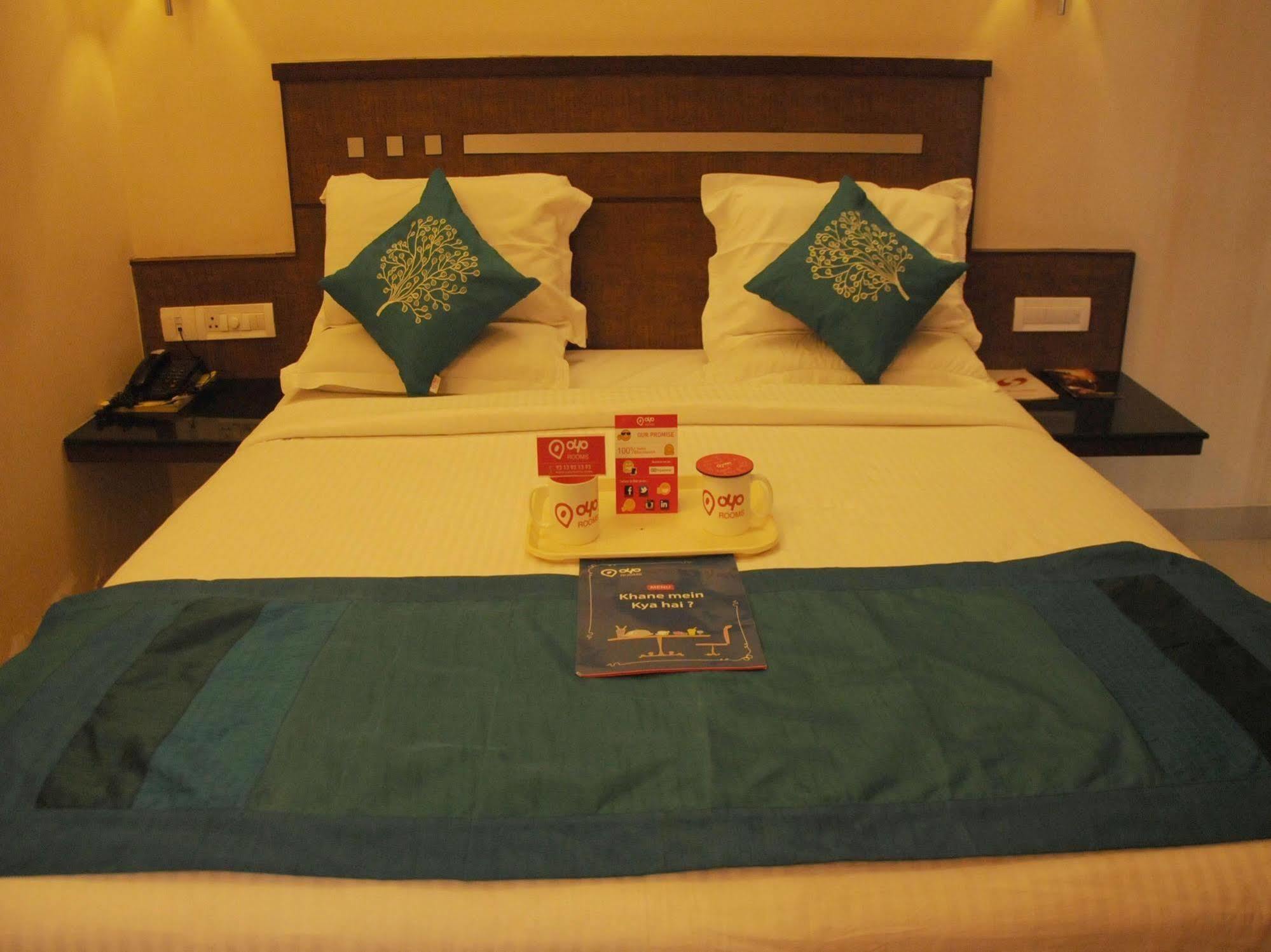 Super Capital O Grand Plaza Hotel Coimbatore Buitenkant foto